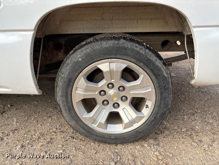 image for item EV3095 2006 Chevrolet Silverado 1500 Crew Cab pickup truck