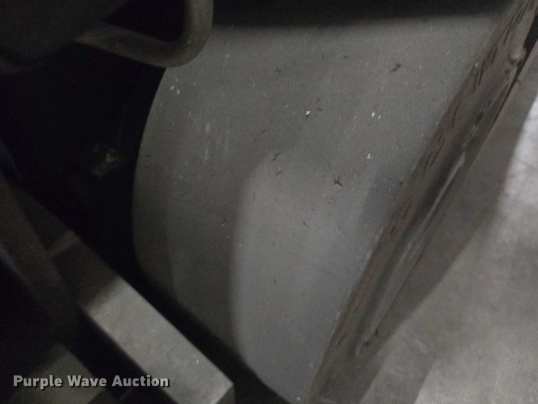 image for item EV5356 2015 Crown RC5545-40 forklift