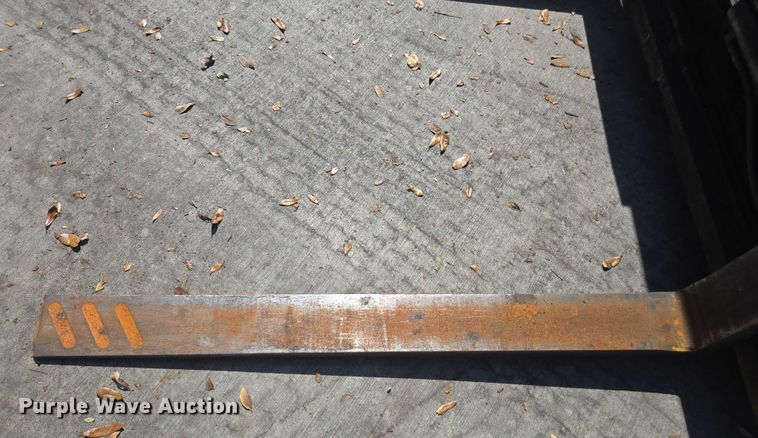 image for item EV5357 2014 Nissan PF80YLP forklift