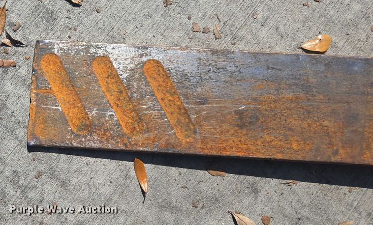 image for item EV5357 2014 Nissan PF80YLP forklift