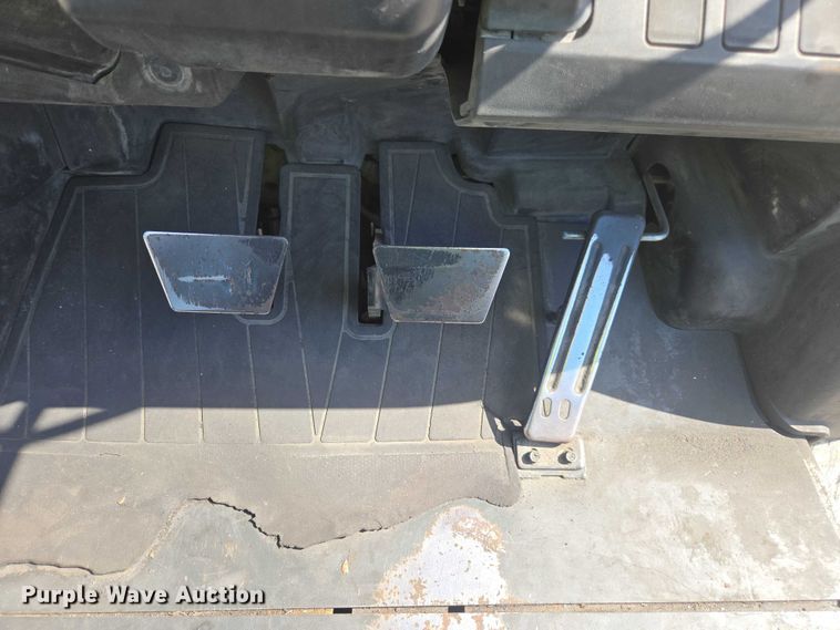 image for item EV5357 2014 Nissan PF80YLP forklift