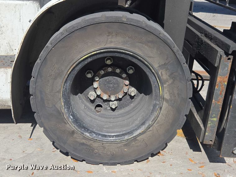 image for item EV5357 2014 Nissan PF80YLP forklift