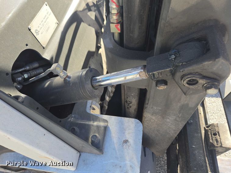 image for item EV5358 2017 UniCarriers PF50 forklift