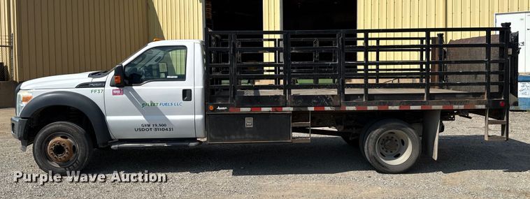 image for item GH9322 2016 Ford F550 Super Duty flatbed truck