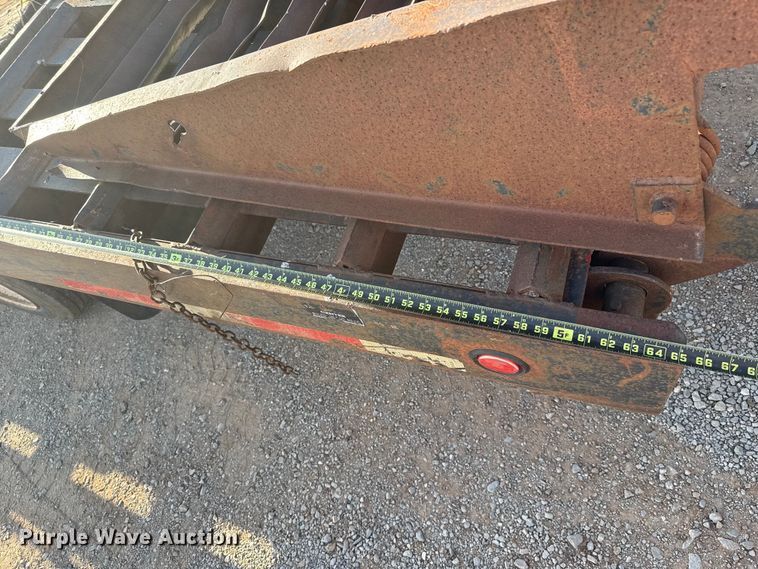 image for item GH9385 2002 Kargo King equipment trailer