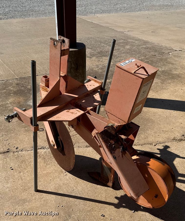 image for item GH9413 Catlin Manufacturing gopher getter applicator