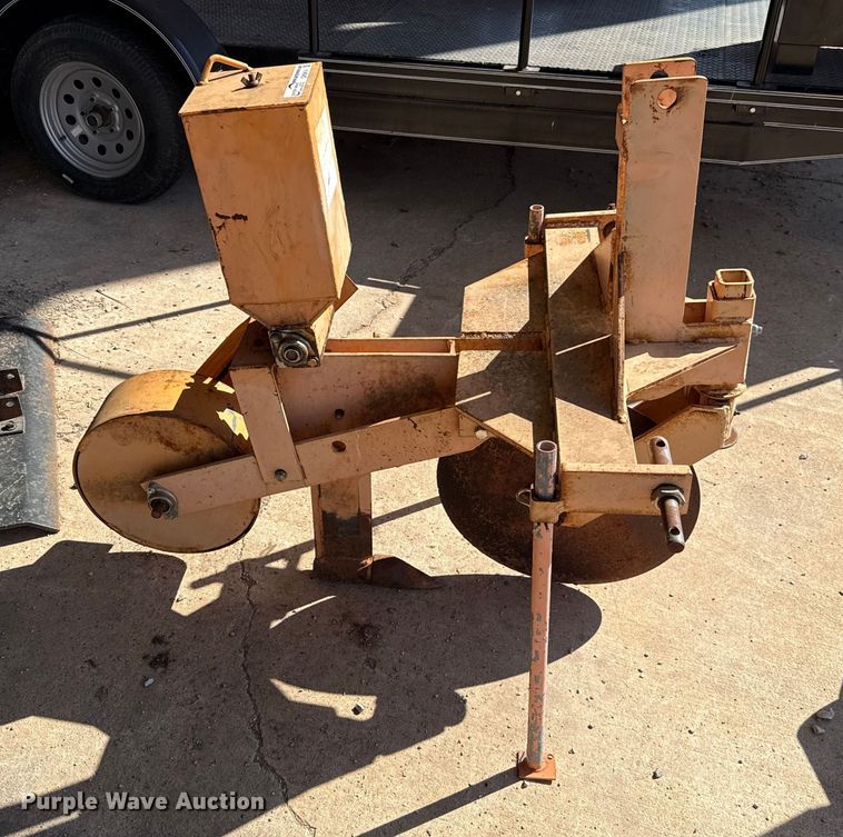 image for item GH9414 Catlin Manufacturing gopher getter applicator