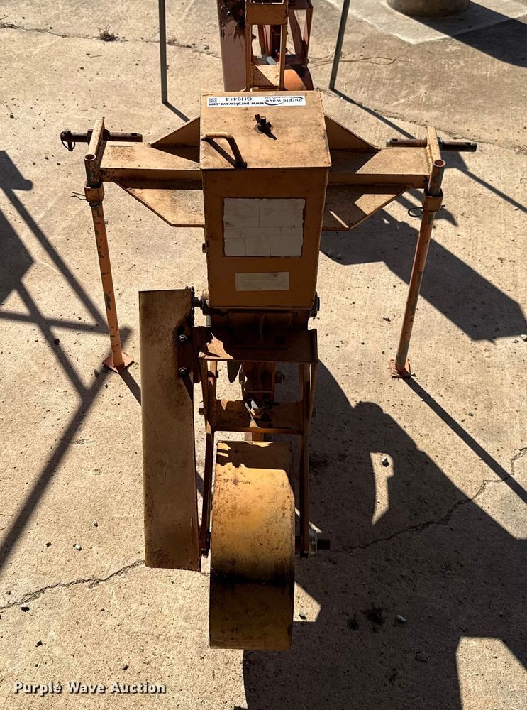 image for item GH9414 Catlin Manufacturing gopher getter applicator