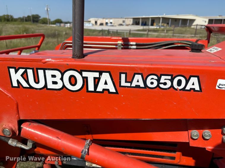 image for item GH9417 Kubota L3650 MFWD tractor