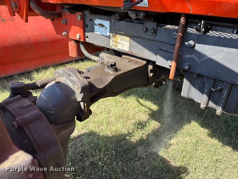 image for item GH9417 Kubota L3650 MFWD tractor