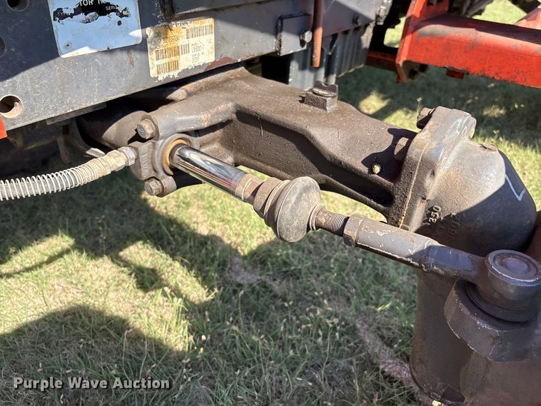 image for item GH9417 Kubota L3650 MFWD tractor