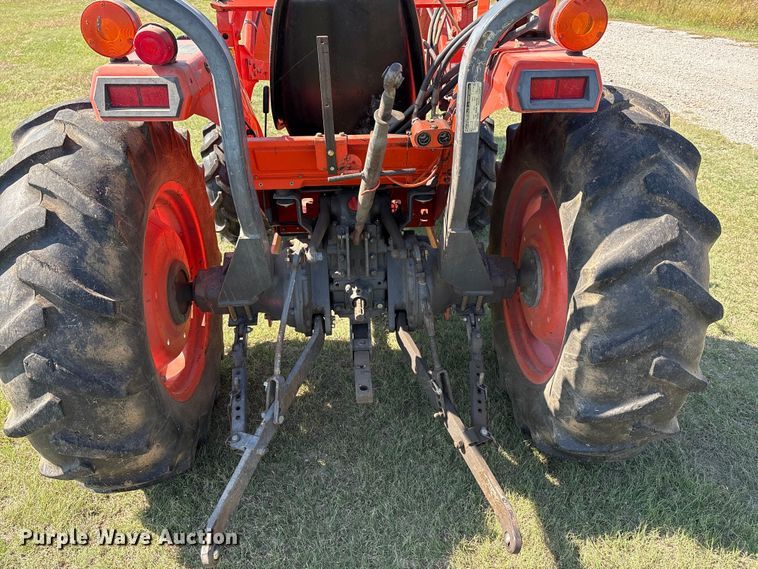 image for item GH9417 Kubota L3650 MFWD tractor