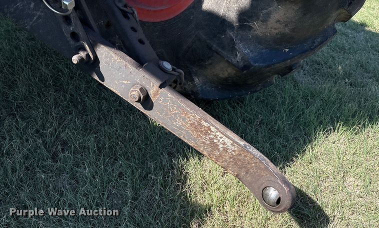 image for item GH9417 Kubota L3650 MFWD tractor