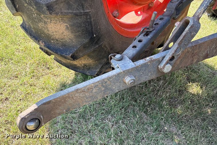 image for item GH9417 Kubota L3650 MFWD tractor