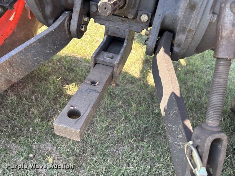 image for item GH9417 Kubota L3650 MFWD tractor