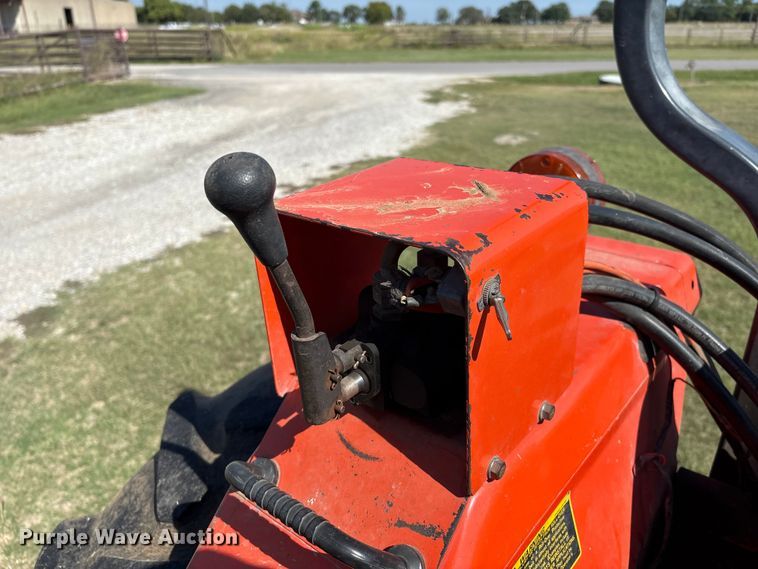 image for item GH9417 Kubota L3650 MFWD tractor