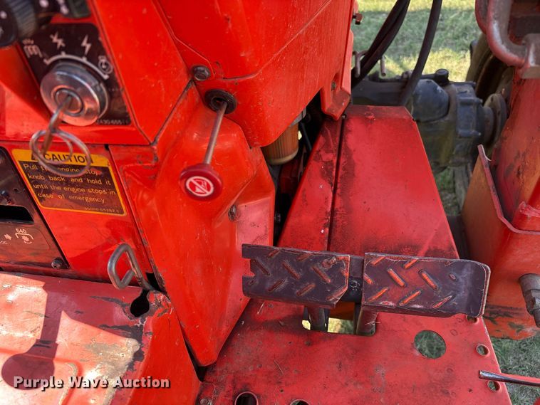 image for item GH9417 Kubota L3650 MFWD tractor