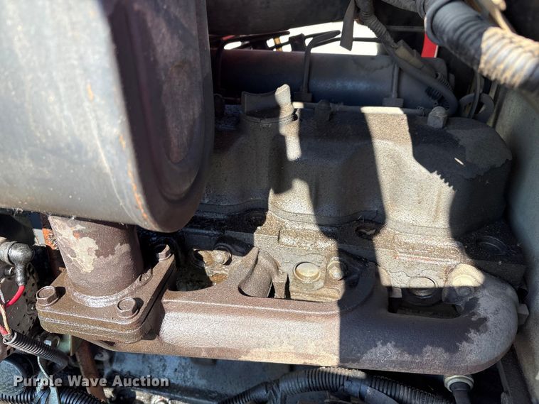 image for item GH9417 Kubota L3650 MFWD tractor