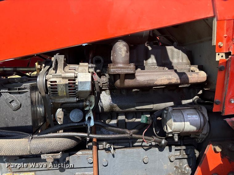 image for item GH9417 Kubota L3650 MFWD tractor