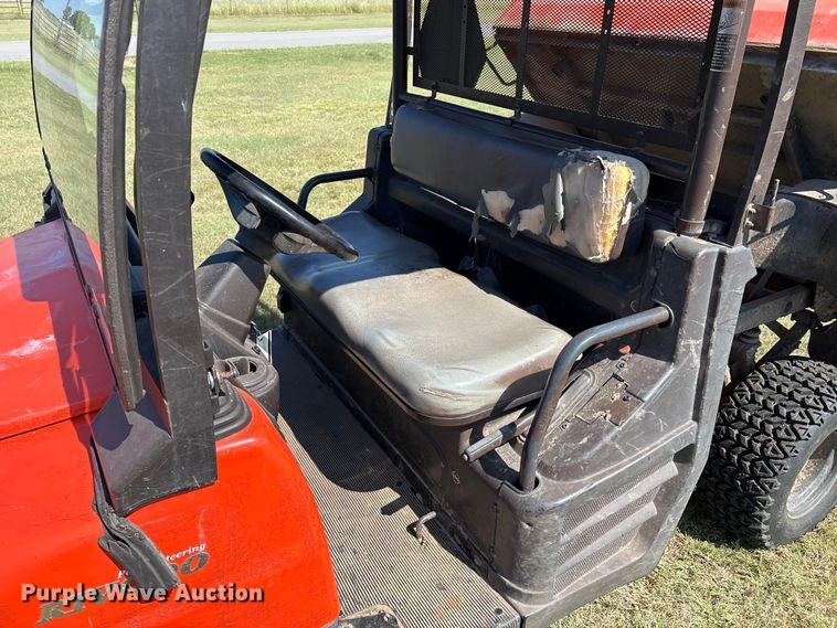 image for item GH9418 2004 Kubota RTV 900 utility vehicle
