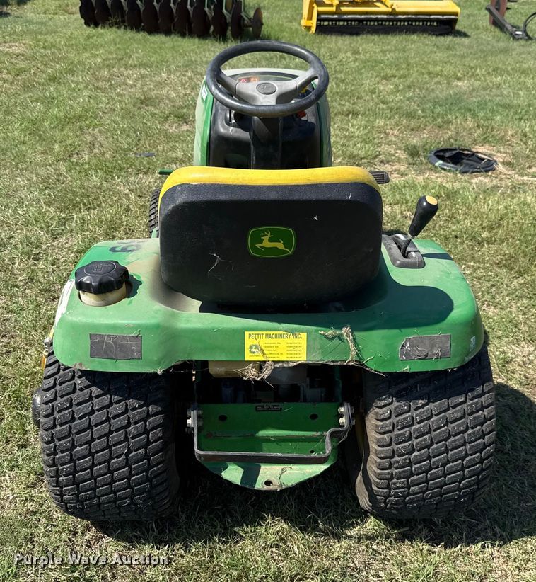 image for item GH9425 John Deere GT 245 lawn mower
