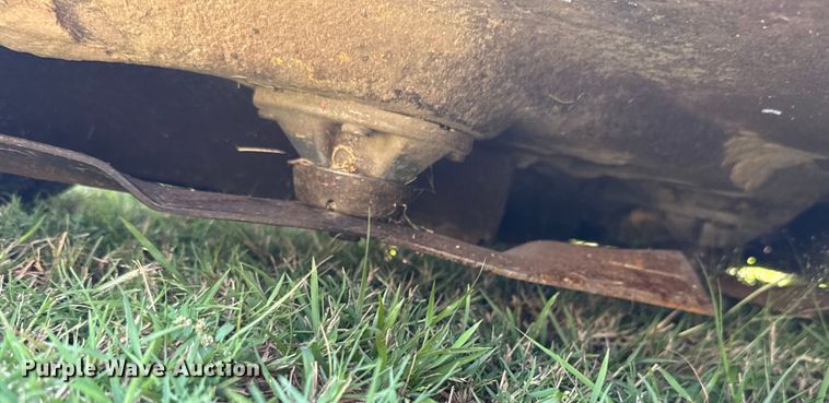 image for item GH9425 John Deere GT 245 lawn mower