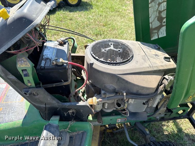 image for item GH9425 John Deere GT 245 lawn mower