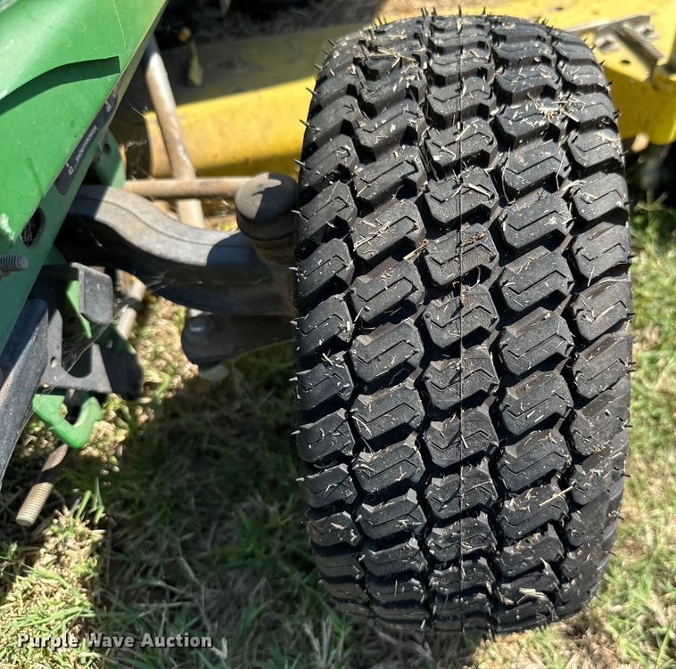 image for item GH9425 John Deere GT 245 lawn mower