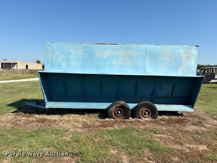 image for item GH9427 Feeder trailer