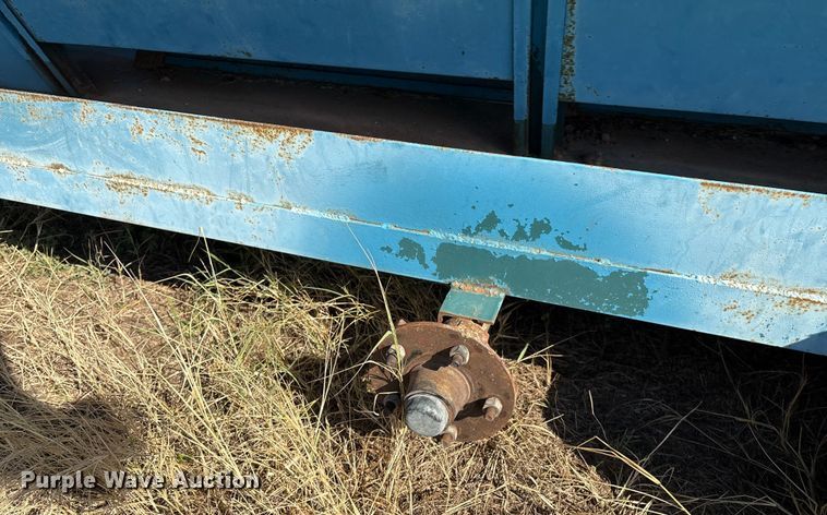 image for item GH9428 Feeder trailer