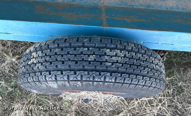 image for item GH9428 Feeder trailer