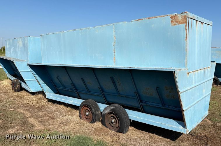 image for item GH9429 Feeder trailer