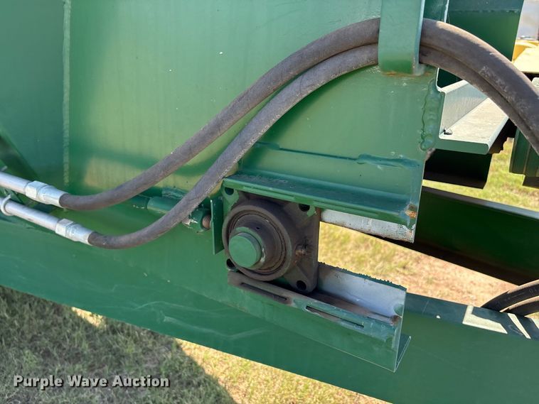 image for item GH9432 manure spreader