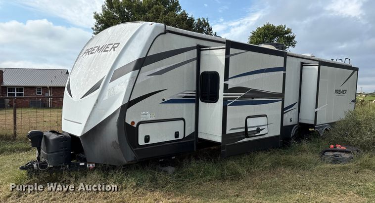 image for item IE9236 2021 Keystone Premier 34RI camper