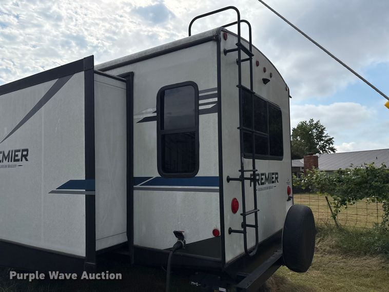 image for item IE9236 2021 Keystone Premier 34RI camper