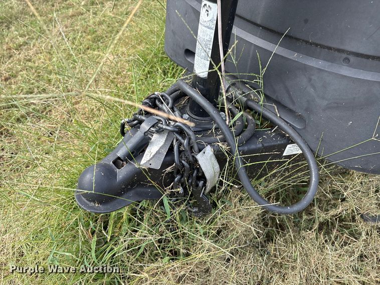 image for item IE9236 2021 Keystone Premier 34RI camper