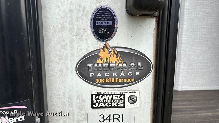 image for item IE9236 2021 Keystone Premier 34RI camper