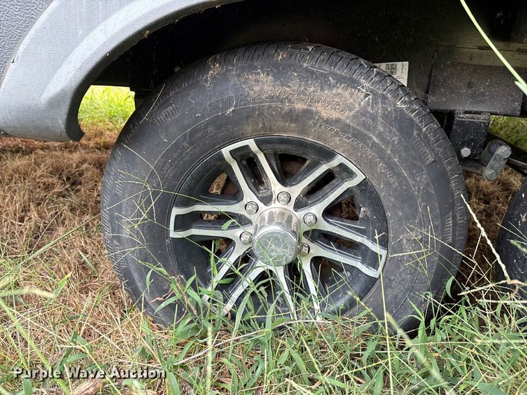 image for item IE9236 2021 Keystone Premier 34RI camper