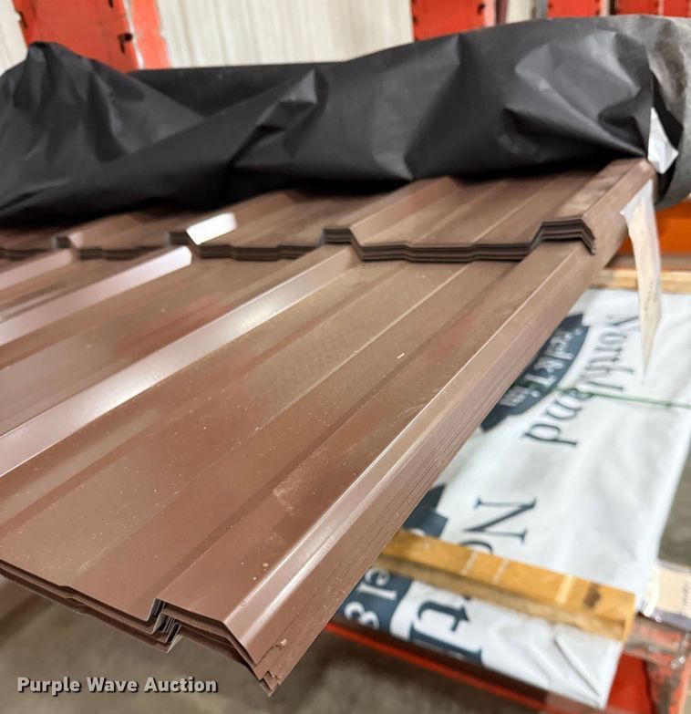 image for item NB9540 (101) sheets of metal siding/roofing