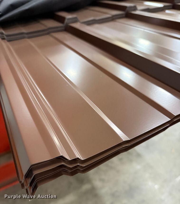 image for item NB9540 (101) sheets of metal siding/roofing