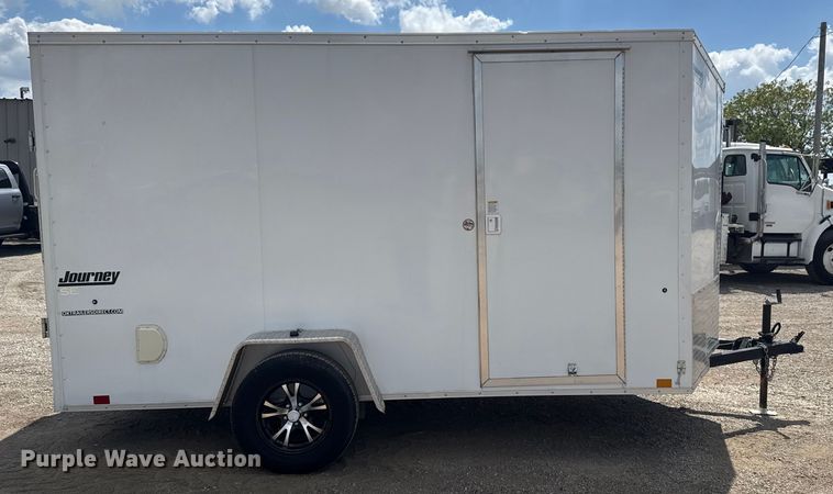 image for item NU9563 2023 LGS Texas enclosed cargo trailer