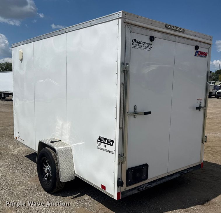 image for item NU9563 2023 LGS Texas enclosed cargo trailer