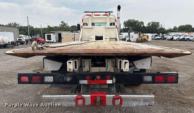 image for item NU9601 2008 Kenworth T300 rollback truck