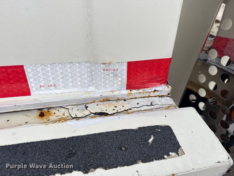 image for item NU9601 2008 Kenworth T300 rollback truck