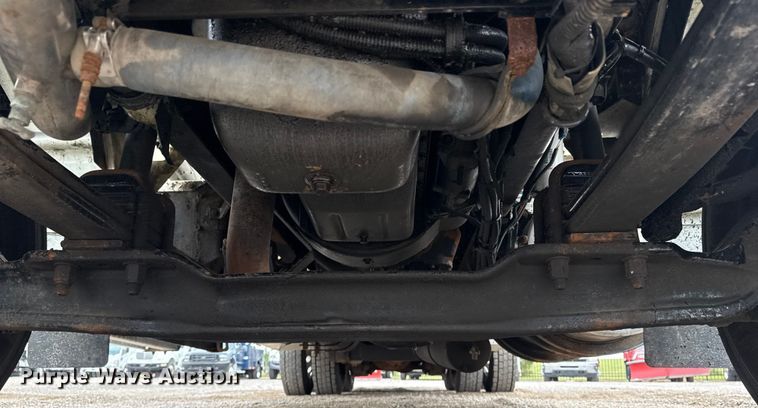 image for item NU9601 2008 Kenworth T300 rollback truck