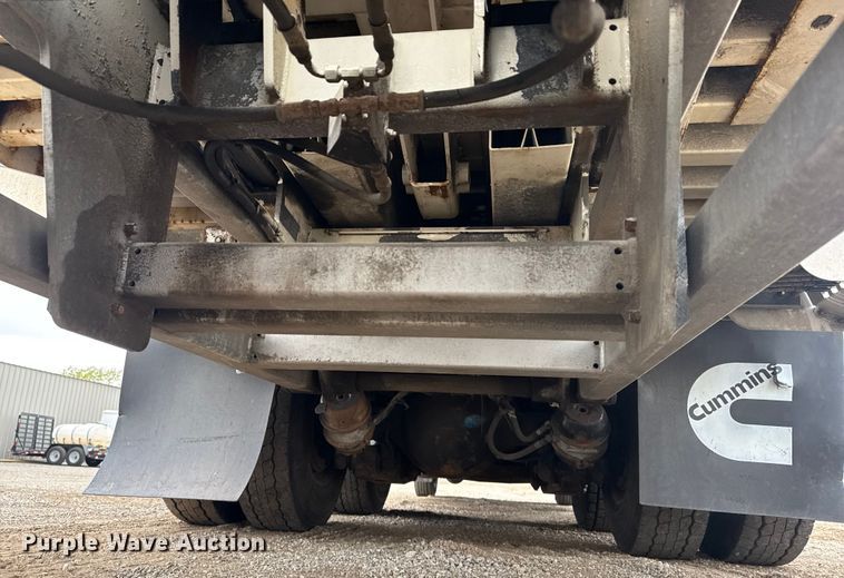 image for item NU9601 2008 Kenworth T300 rollback truck