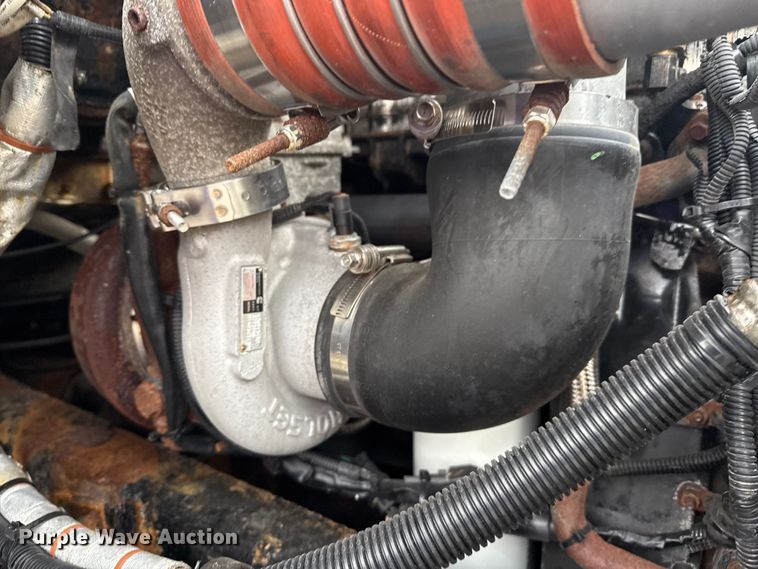 image for item NU9601 2008 Kenworth T300 rollback truck