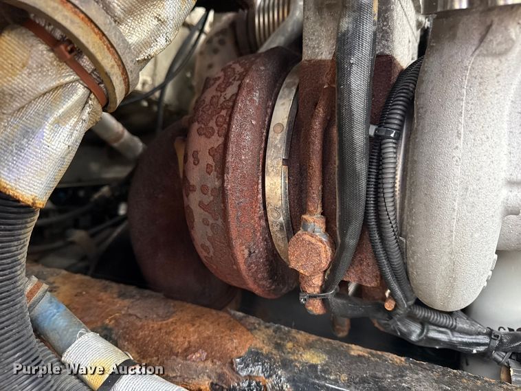 image for item NU9601 2008 Kenworth T300 rollback truck