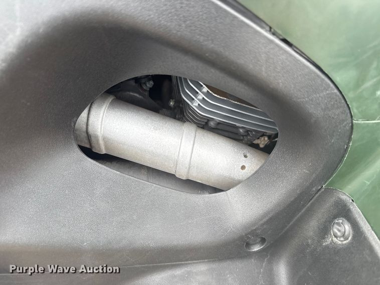 image for item NU9658 2005 Suzuki Eiger QuadRunner ATV