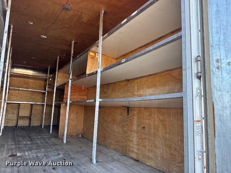 image for item NU9687 2013 Ford F650 Super Duty box truck